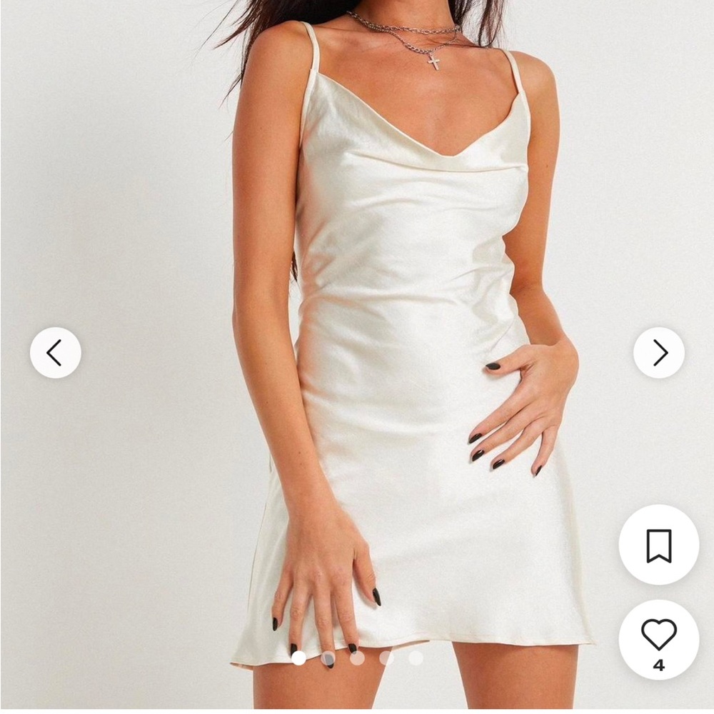 Motel Women's White and Cream Dress